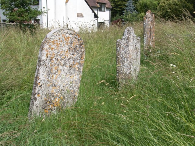 stedwardschurchyard3.jpg