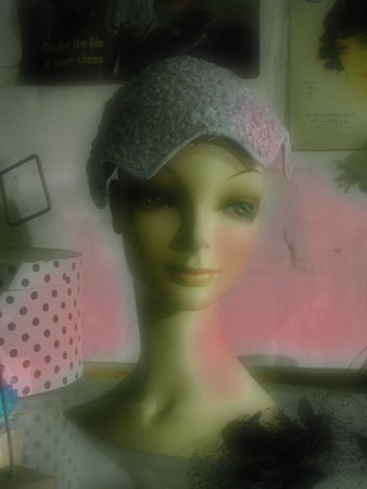 hat 4
