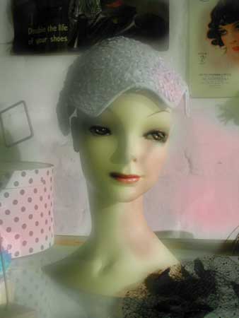 hat 6