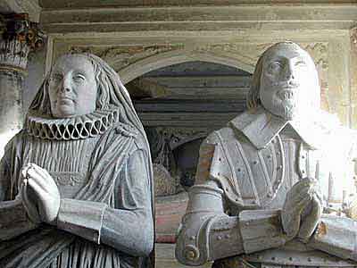 022-collingbourne-tomb-det