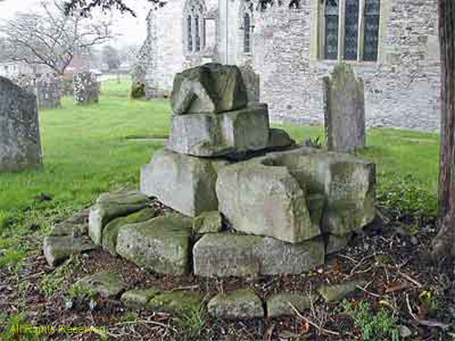23DominicanCrossStone